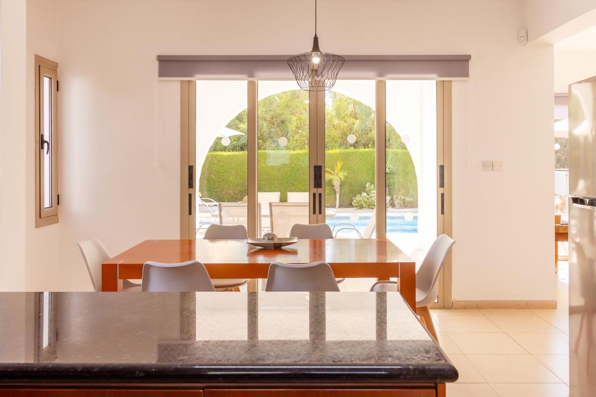 Villa Shanta Peyia Bagian luar foto